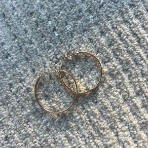 Elegant Gold Hoop Earrings